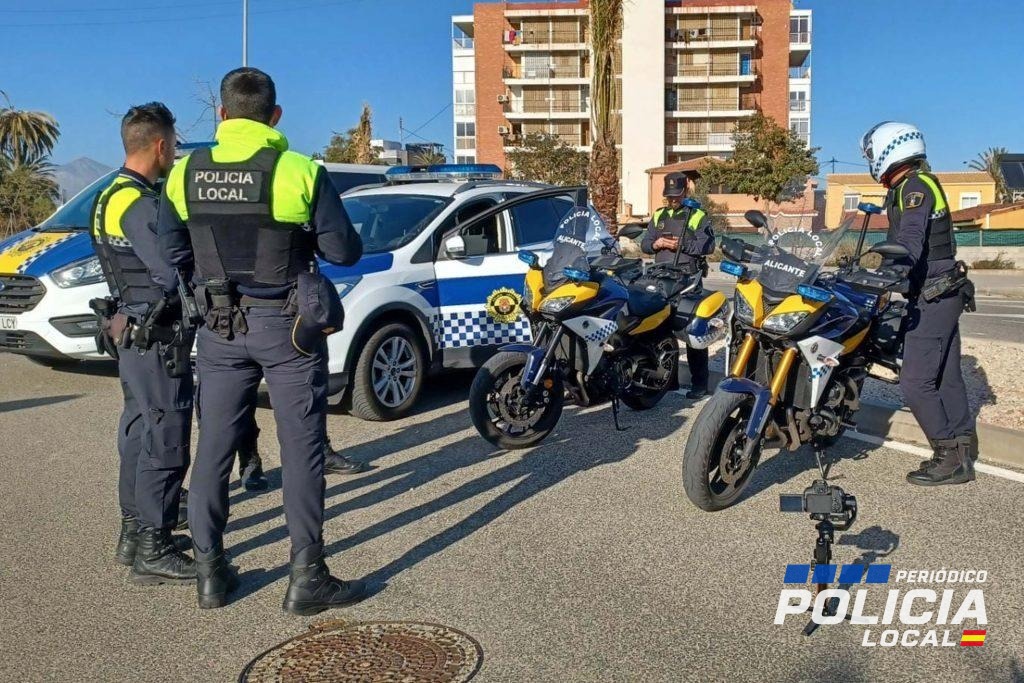 Alicante reúne a policías locales en un congreso sobre seguridad vial