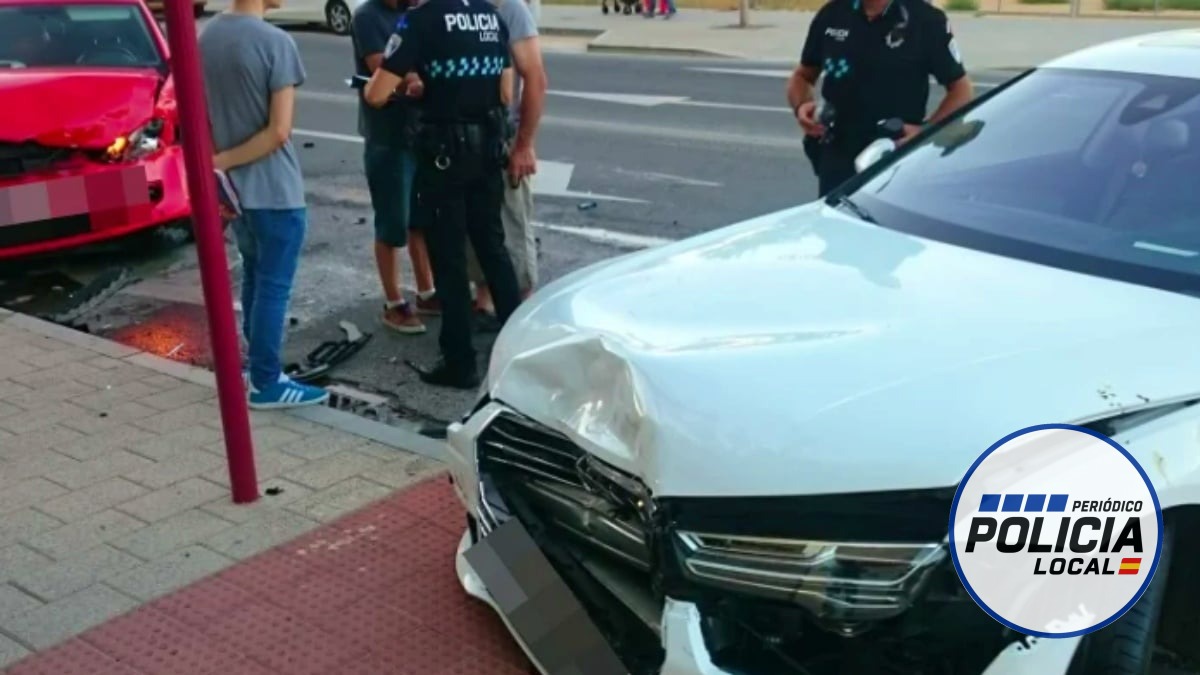 Un conductor choca contra cinco vehículos en Albacete en la zona de Imaginalia
