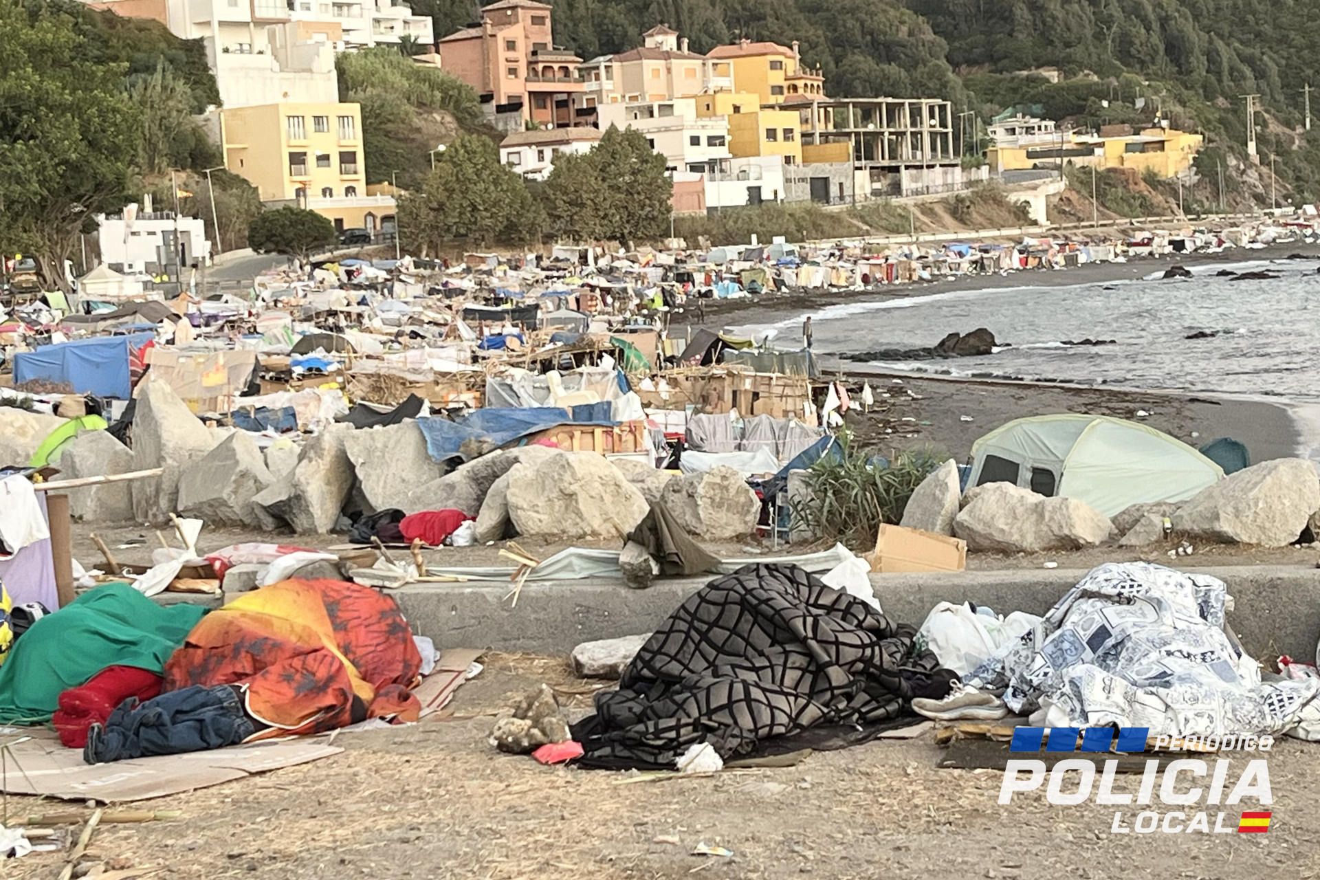 Policía Local de Ceuta localiza asentamiento ilegal con más de 25 migrantes marroquíes