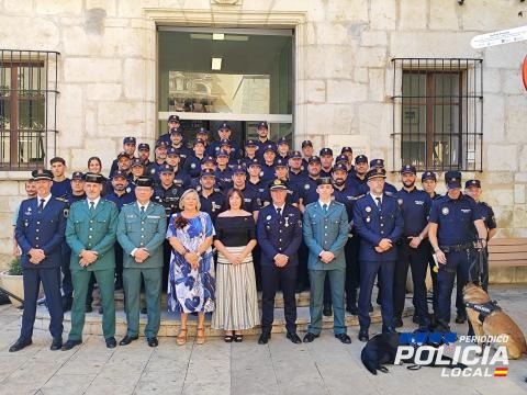 El Ayuntamiento de Vinaròs celebra el día de San Miguel, patrón de la Policía Local