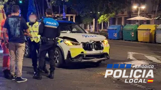 Un agente de la Policía Local de Salamanca resulta herido tras chocar contra un turismo