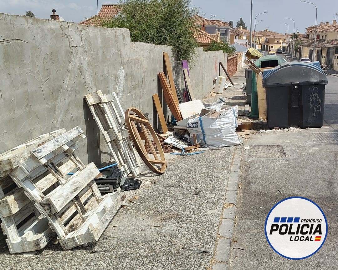 La Policía Local de Algeciras levanta 158 denuncias en siete días por infracciones a las ordenanzas de limpieza