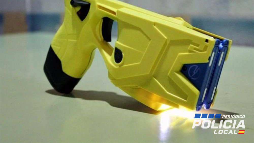 Terrassa rechaza dotar de pistolas taser a las patrullas municipales