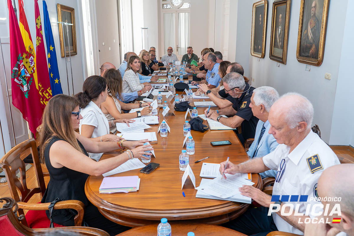 Cartagena prepara un dispositivo especial con 1.500 servicios de Policía Local para sus fiestas