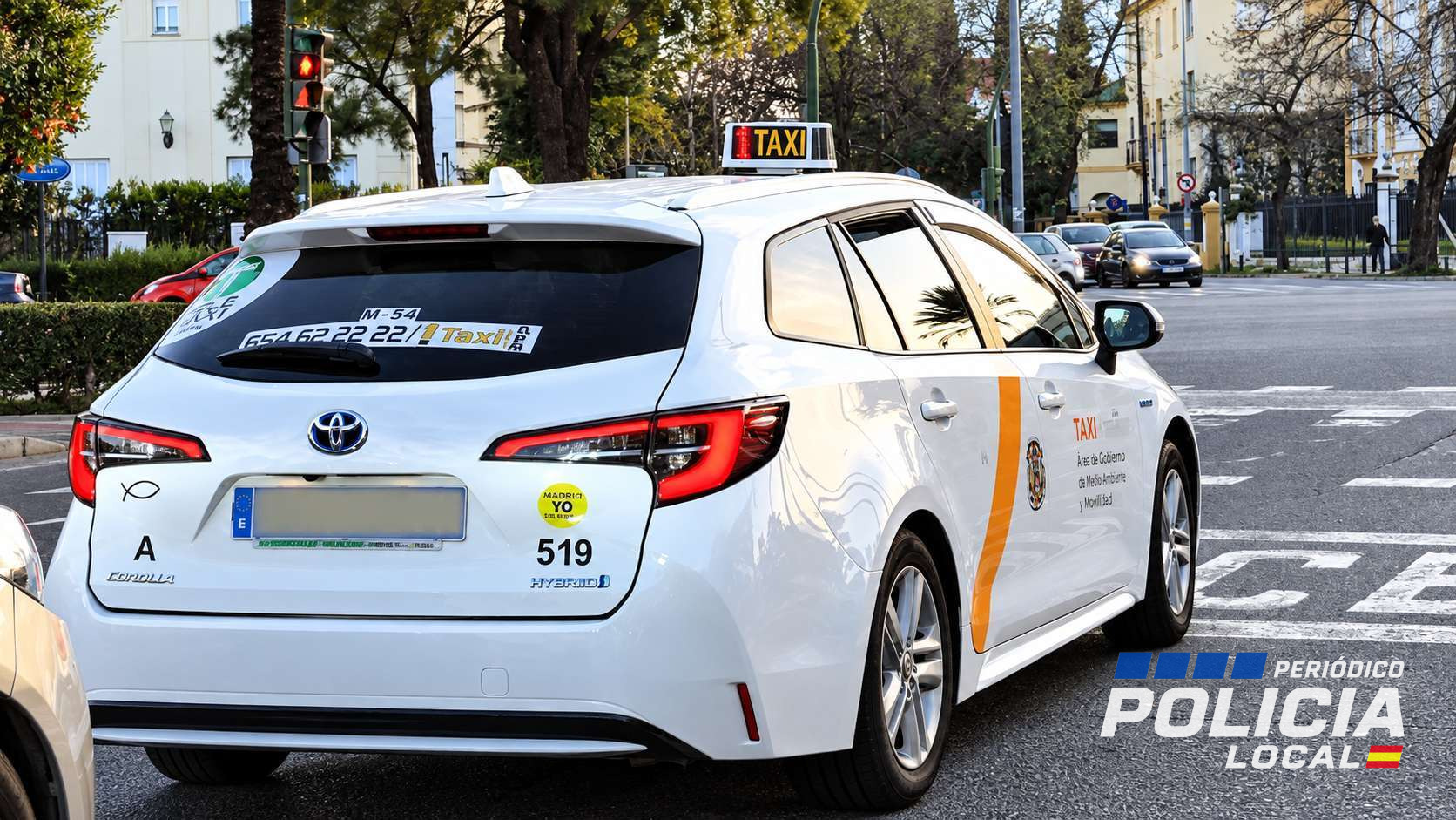 Apuñalan numerosas veces a un taxista en Sevilla: logró conducir herido hasta la Jefatura de la Policía Local