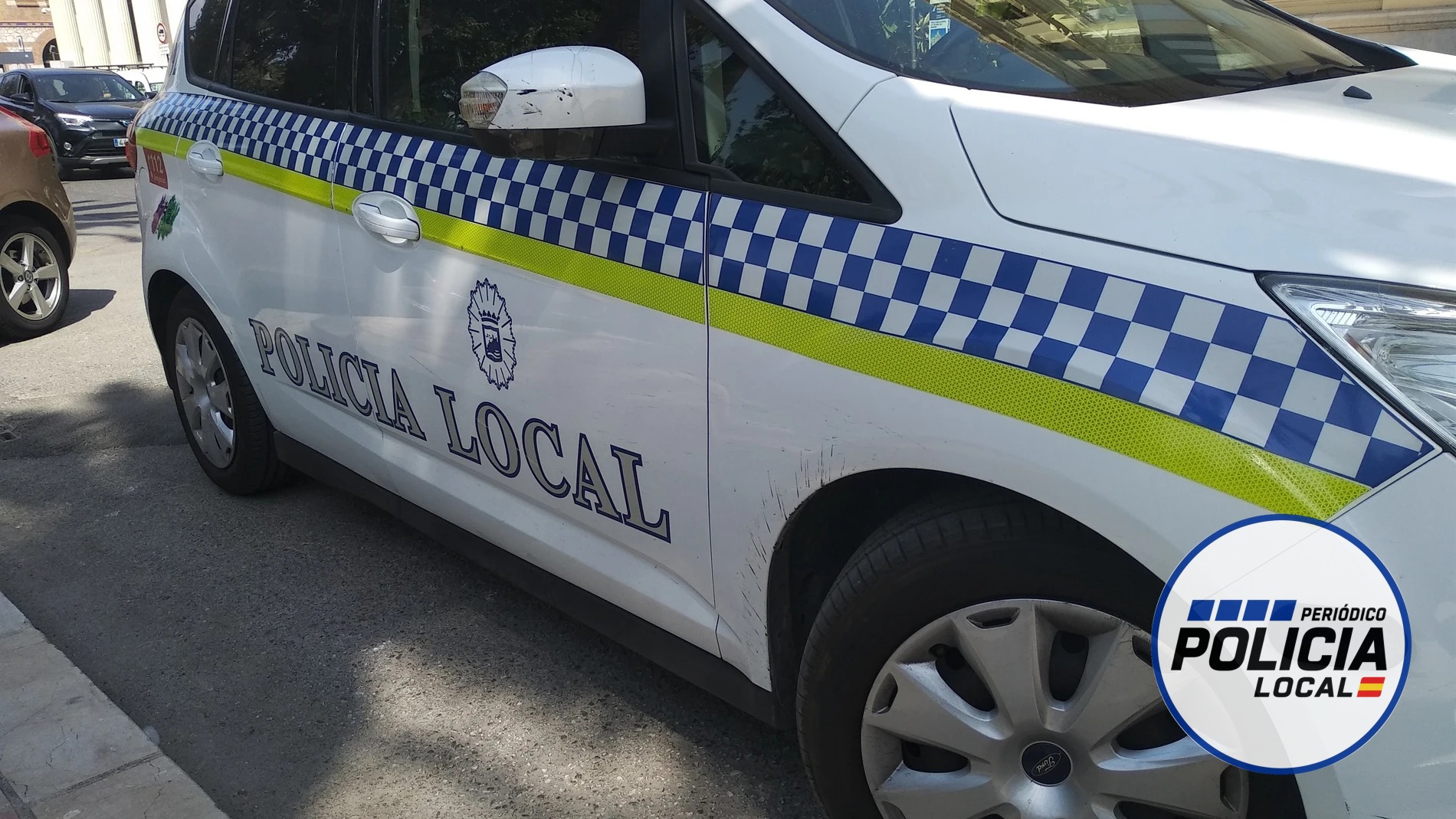 Detenido en Gijón por vaciar el líquido de frenos de la moto de un policía local fuera de servicio