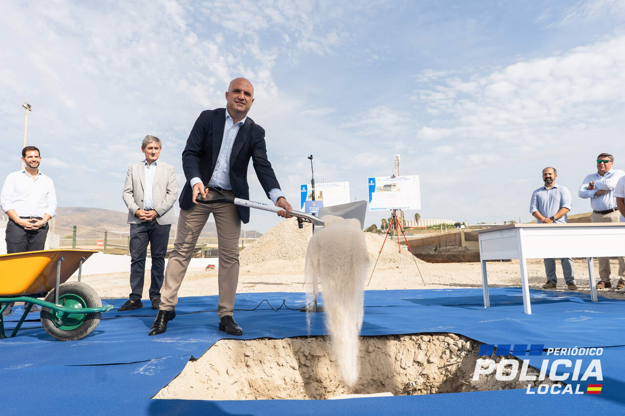 Adra inicia la construcción de su Jefatura de la Policía Local con el apoyo de la Diputación