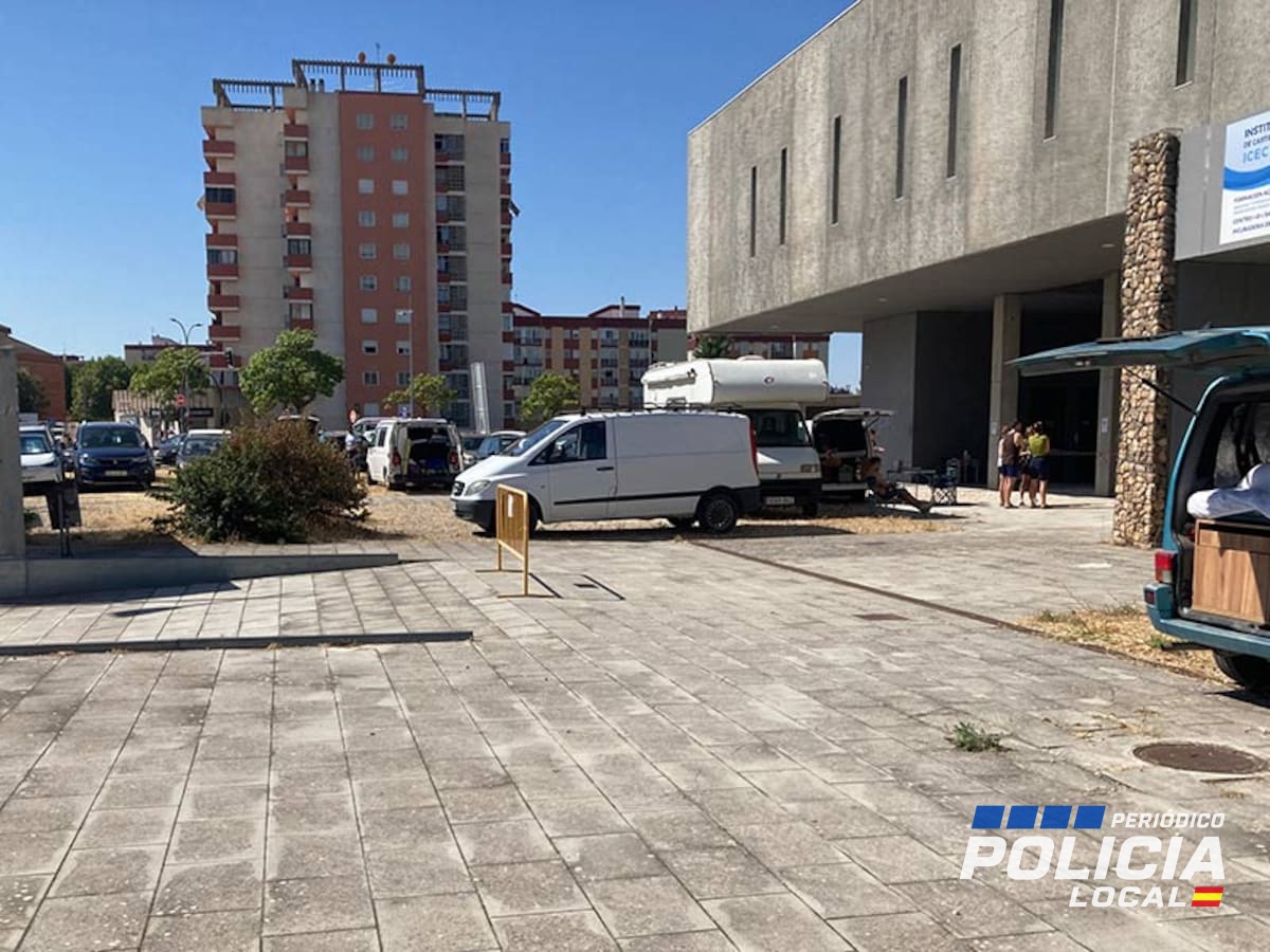Policía Local interviene en 70 estacionamientos indebidos durante Sonorama en Aranda de Duero