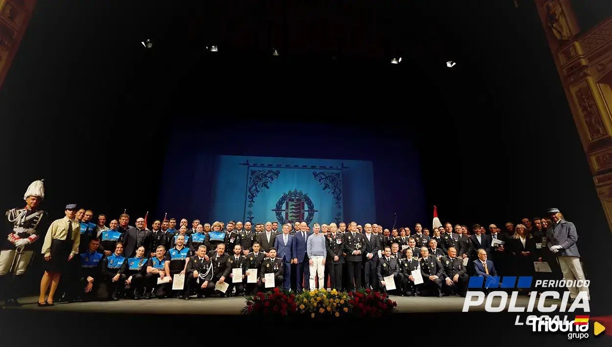 Valladolid homenajea a sus 431 policías municipales en el año de su bicentenario