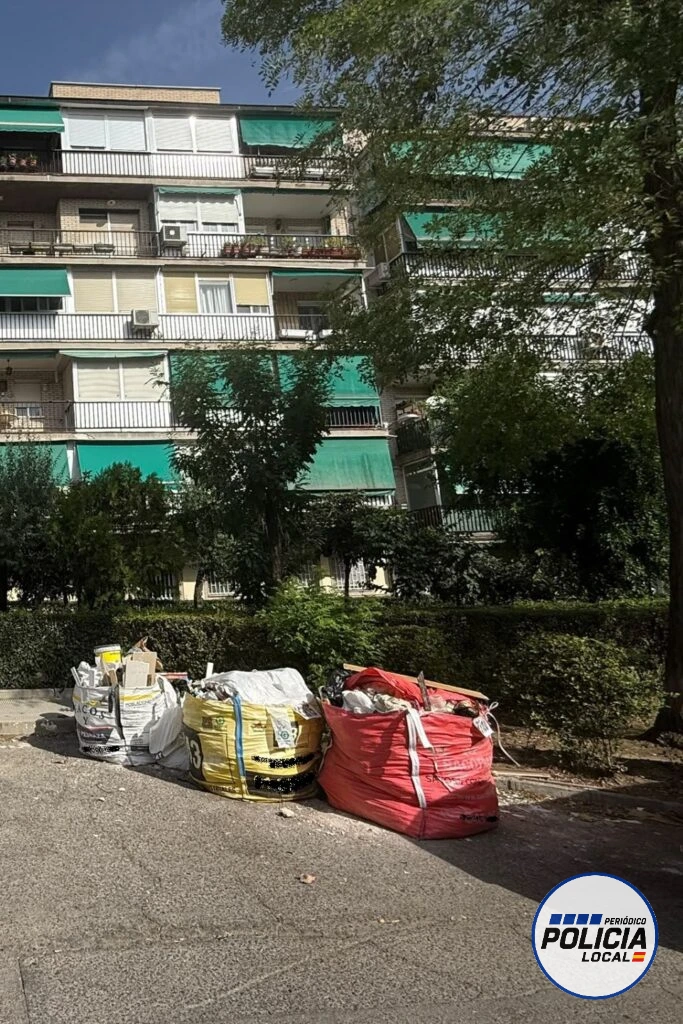 La Policía Local de Coslada refuerza la vigilancia para combatir los vertidos ilegales de residuos y escombros
