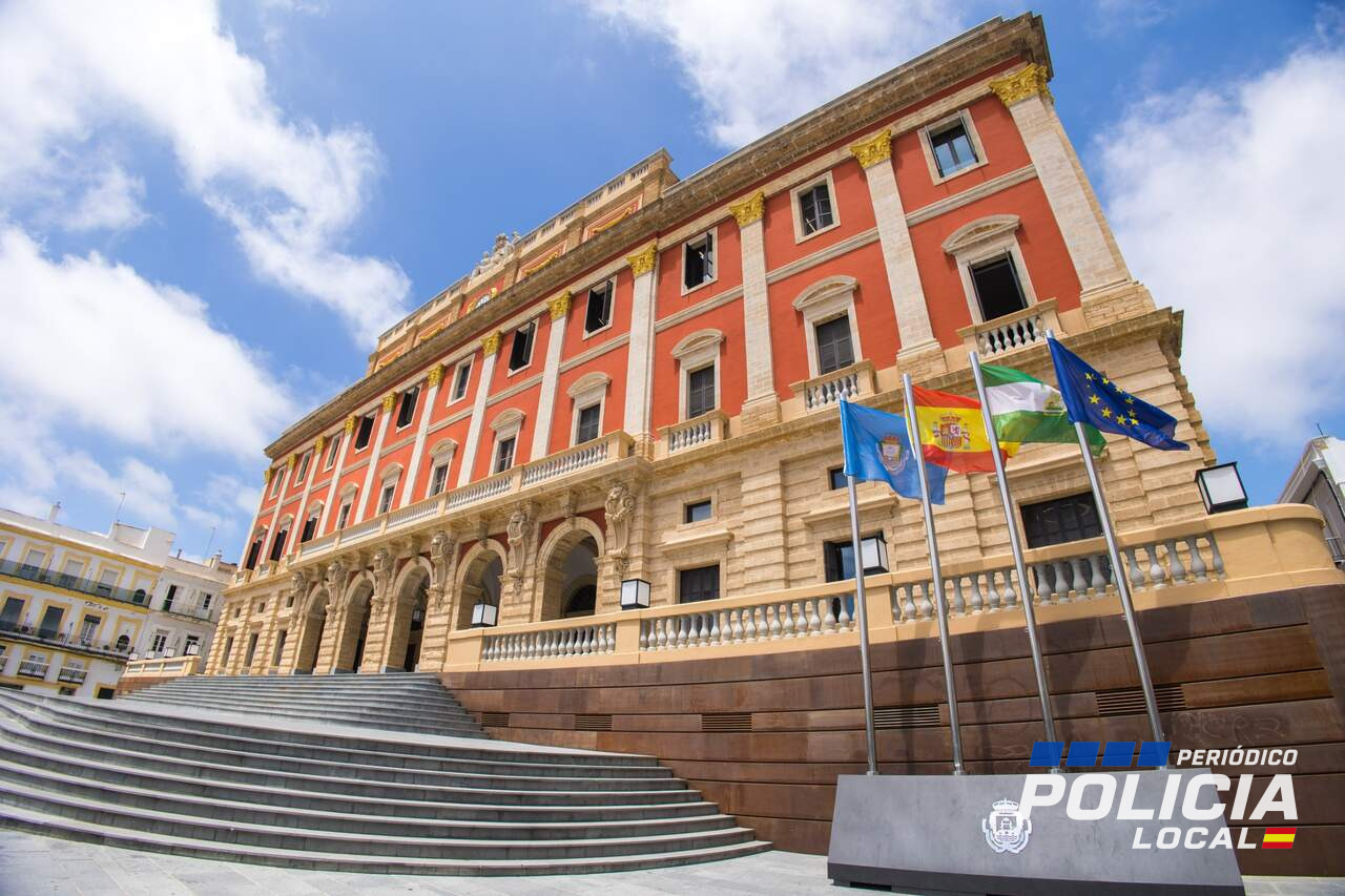 El Gobierno local prepara medidas para reorganizar la Policía Local y cubrir plazas vacantes