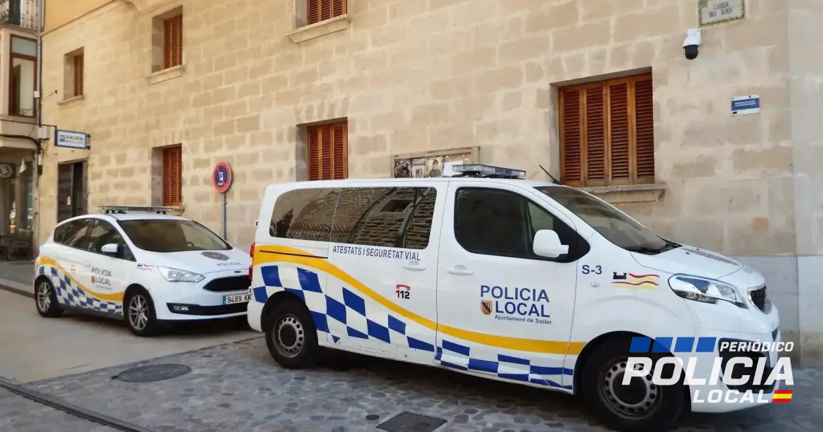 Un hombre ebrio provoca tres actuaciones de la Policía Local de Sóller