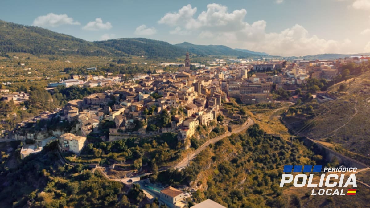 La Policía Local de Bocairent inicia una campaña para controlar accesos y aparcamientos en el Barrio Medieval