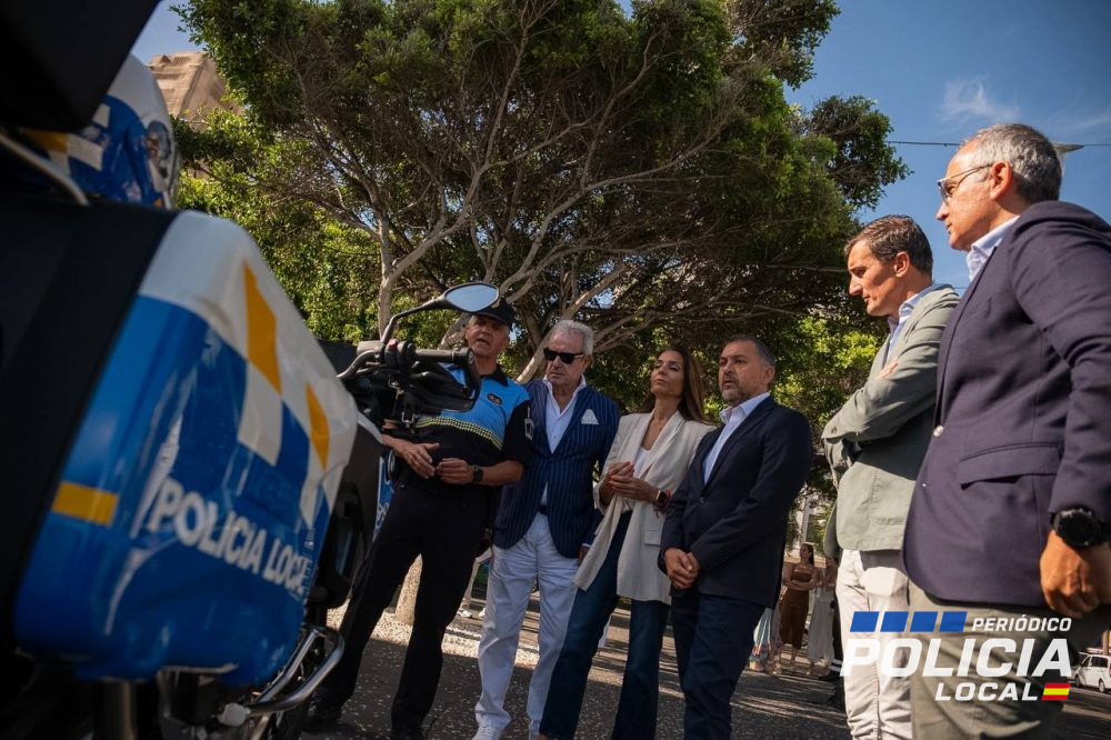 Santa Cruz de Tenerife adquiere 15 armas eléctricas no letales para la Policía local