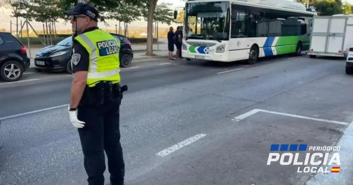 UVAC investiga el atropello de un peatón por un autobús de la EMT en Camí de Son Fangos