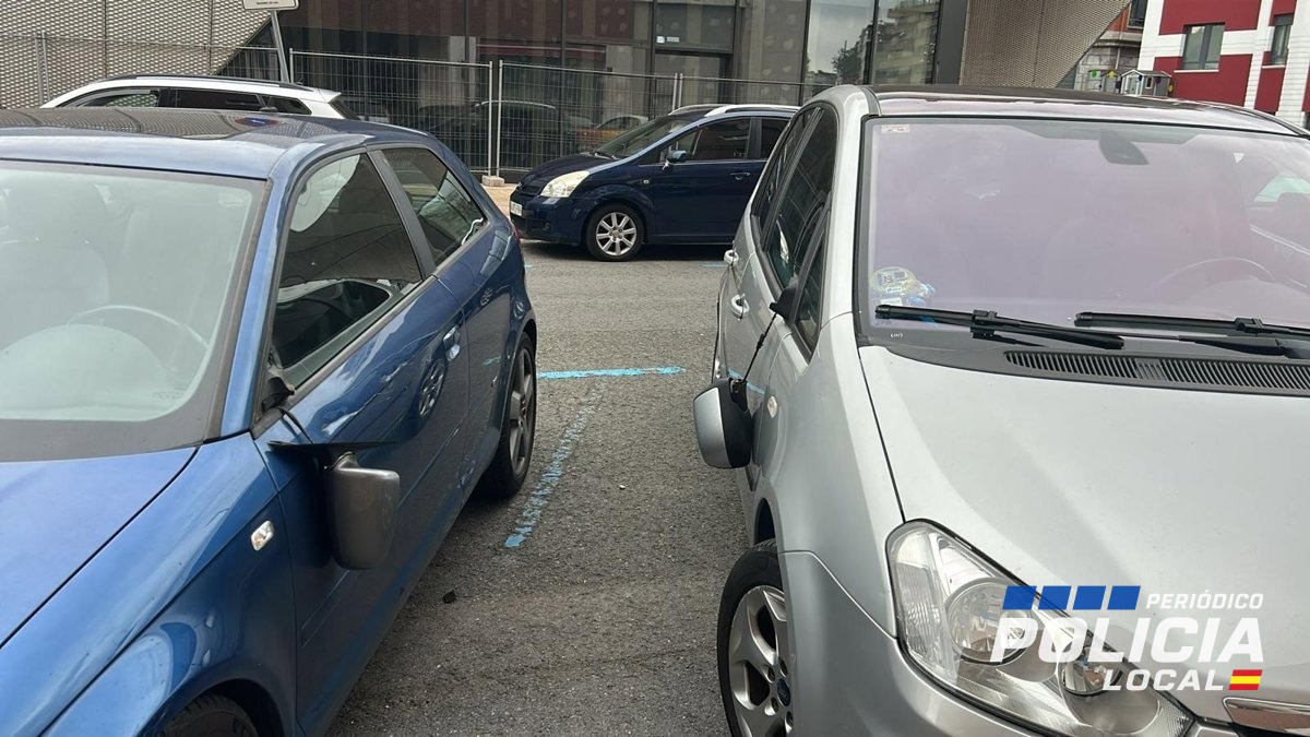 La Policía Local de Santander detiene a un hombre por dañar cuatro vehículos