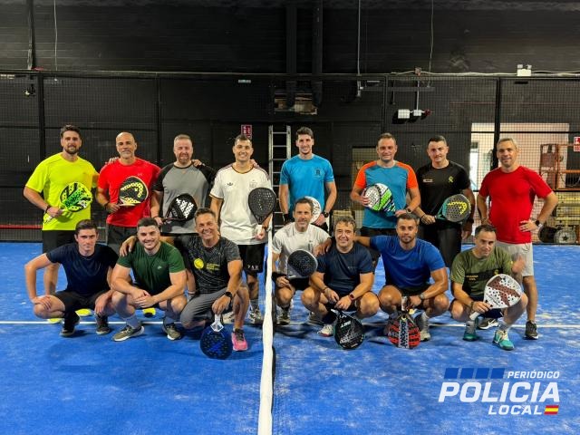 La Policía Local de El Campello y la Guardia Civil estrechan lazos con un torneo de pádel